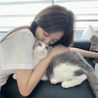 缺席的人